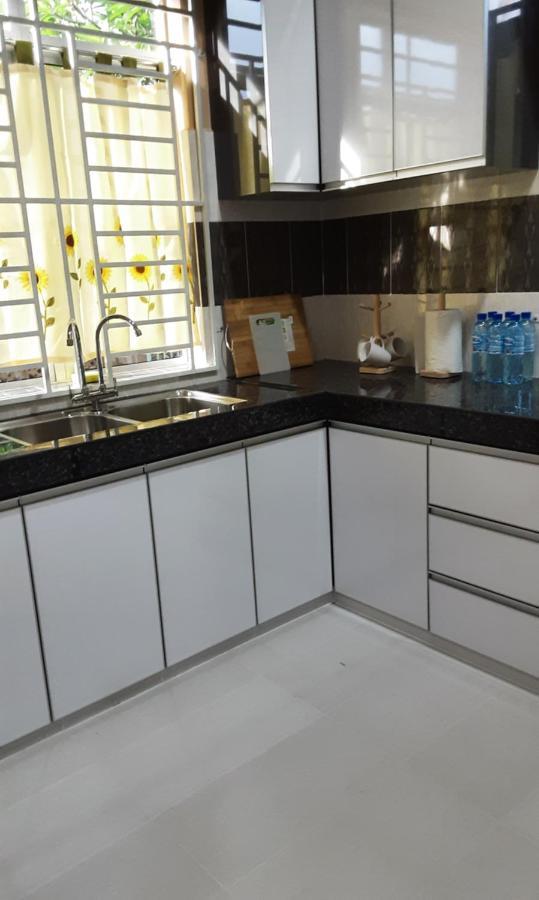 Villa Hijau Guest House Kampong Sura Tengah エクステリア 写真