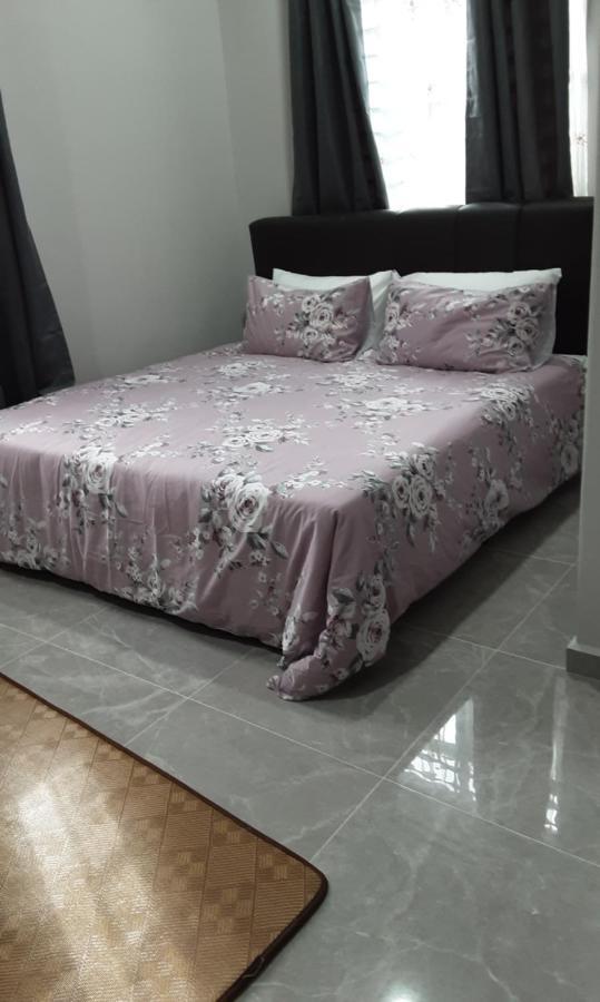 Villa Hijau Guest House Kampong Sura Tengah エクステリア 写真